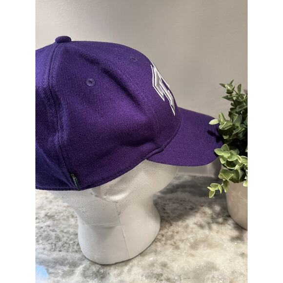 TCU FROGS Hat Cap Legacy S/M Purple Excellent - Picture 5 of 7